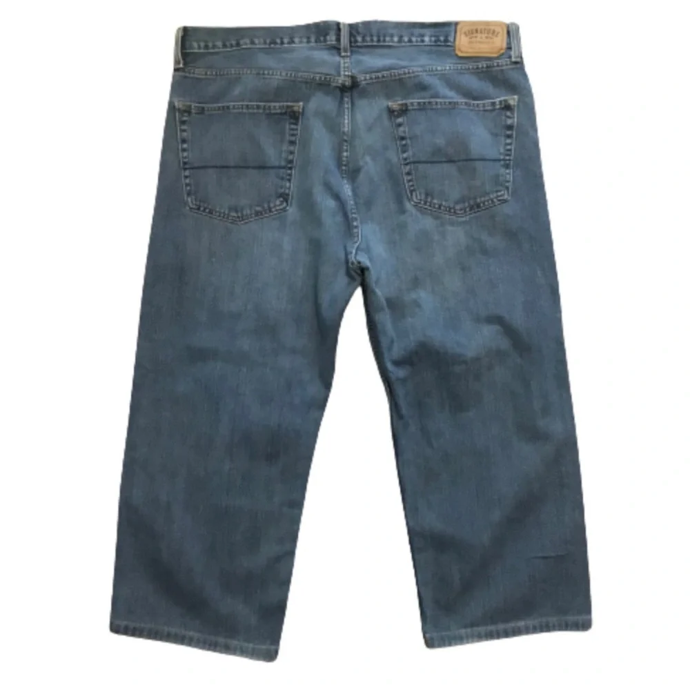 Signature Levi Strauss Cotton Straight Leg Medium Rinse Jeans 42x30